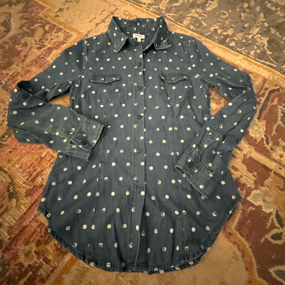 Collared button down